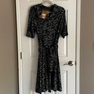 Effie’s Heart Gretchen Dress - Tapestry print. Size L beautiful blue color!